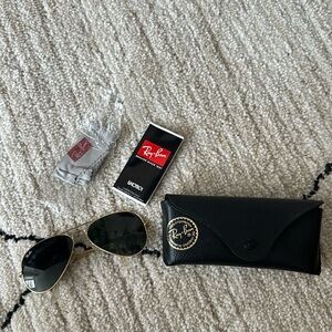 Ray-Ban Aviators women’s